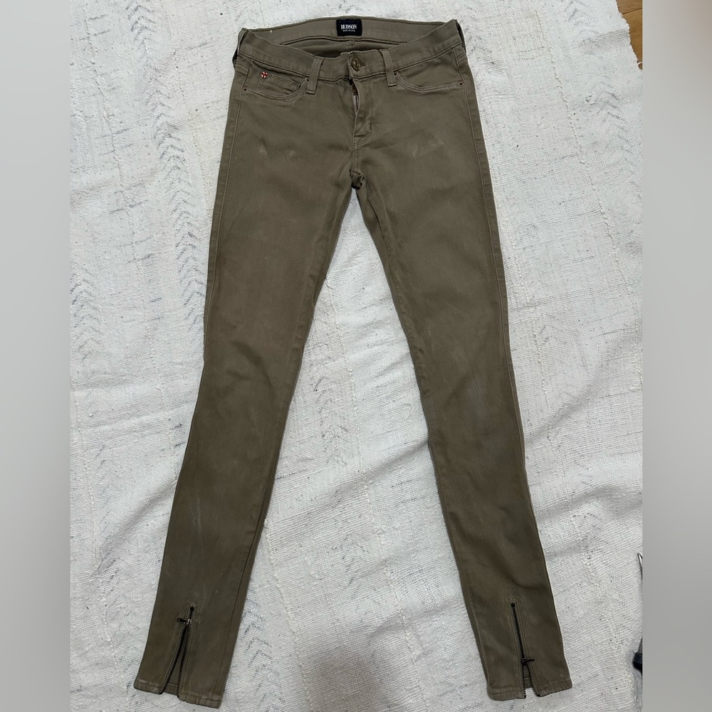 Hudson Juliette super skinny jeans with front ankle zip.